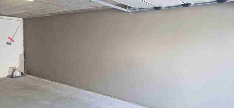 Kellerwand abgedichtet mit Oberputz